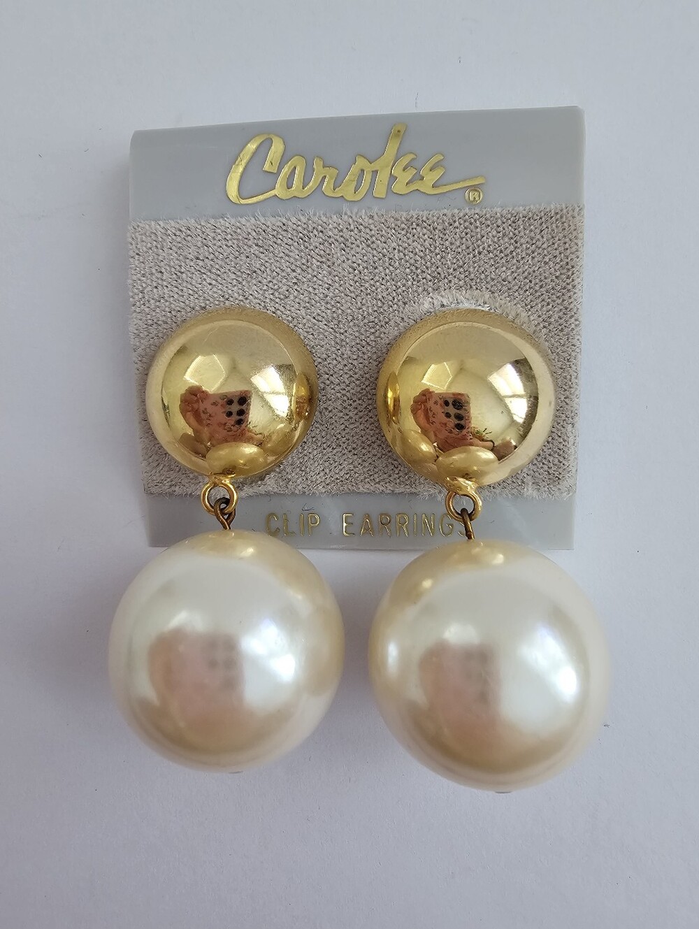 Vintage CAROLEE NWT Oversized Pearl Drop Clip On Earrings Gold Dome Bullock's
